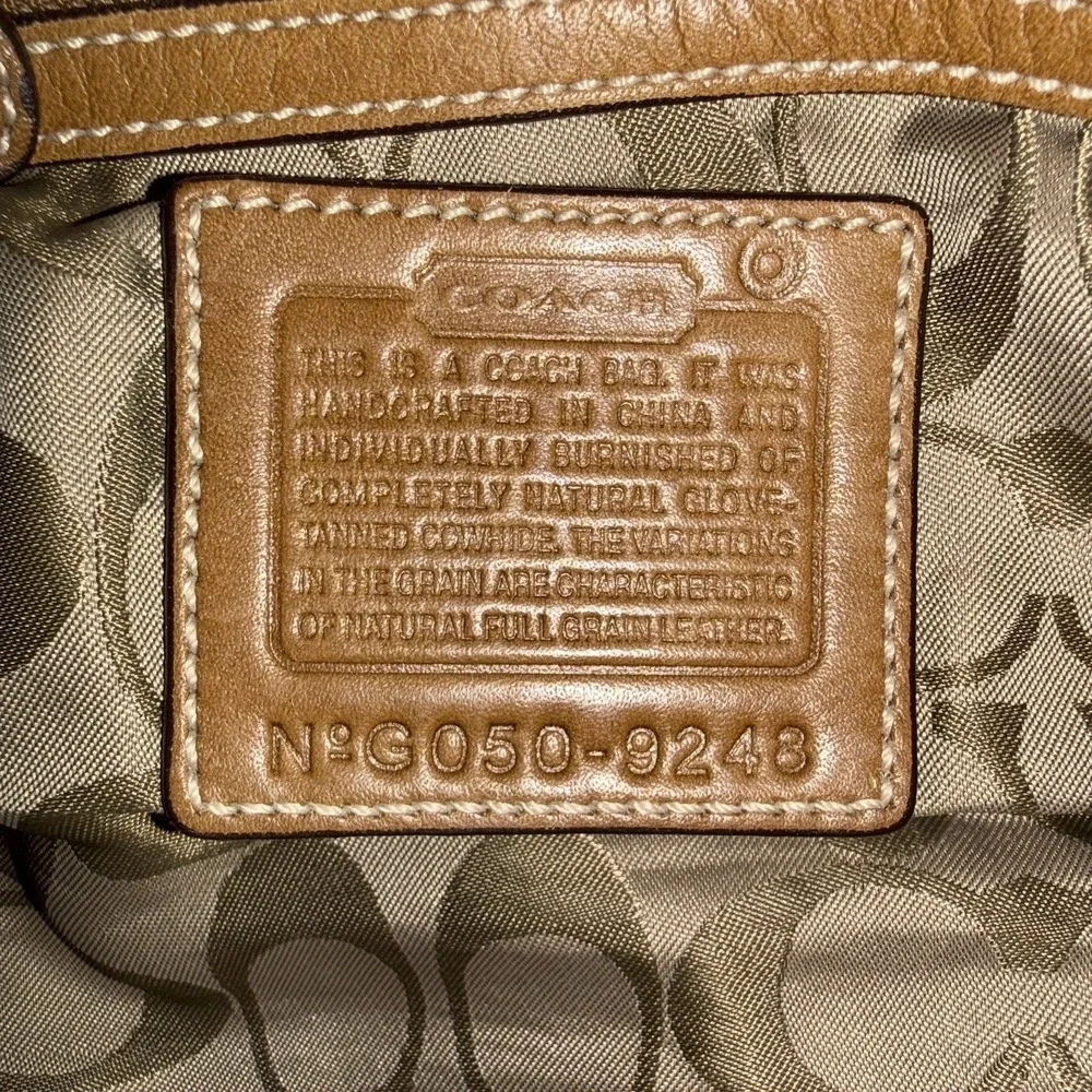 VTG Coach Y2K Tan Brown Leather Medium Soho Flap Shoulder Bag Purse 9248